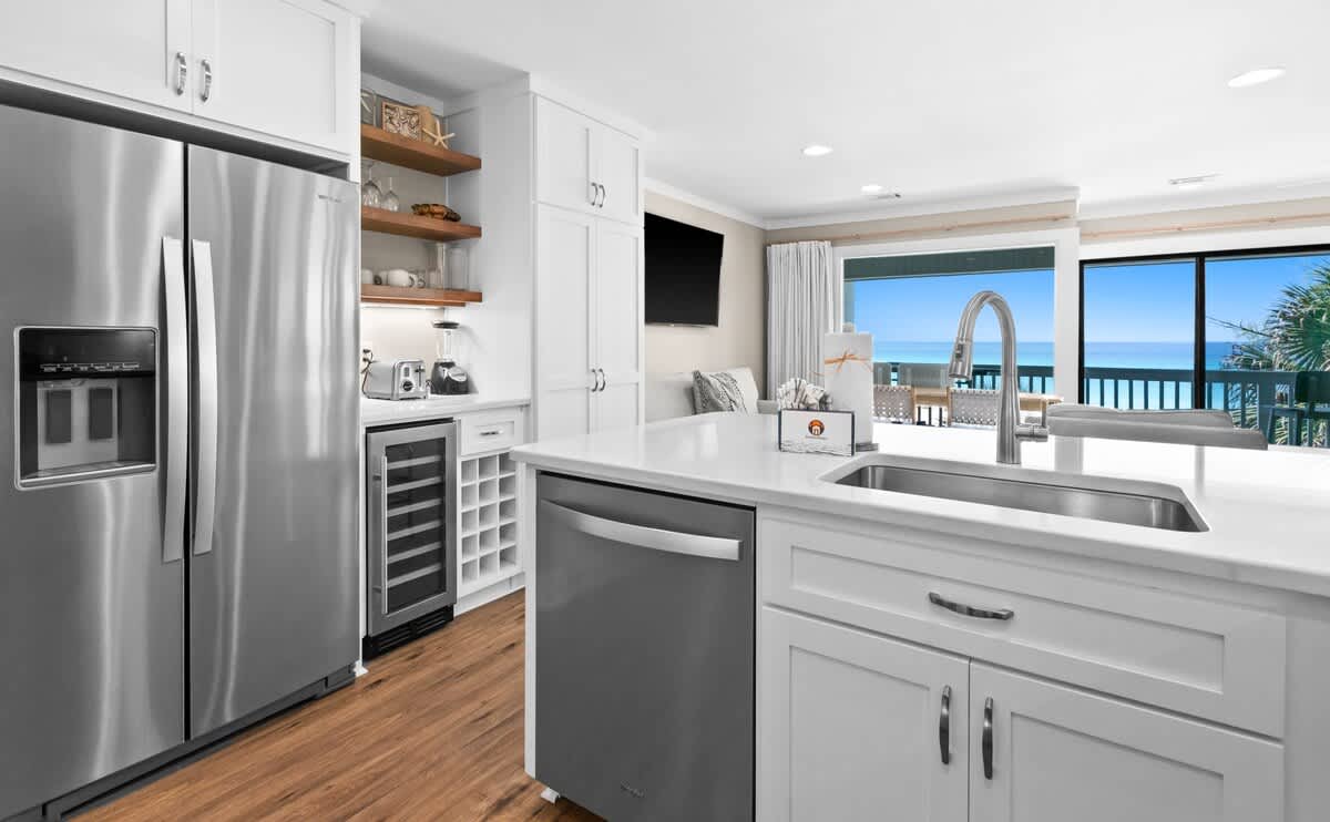 Latitude 29 Unit 22 13