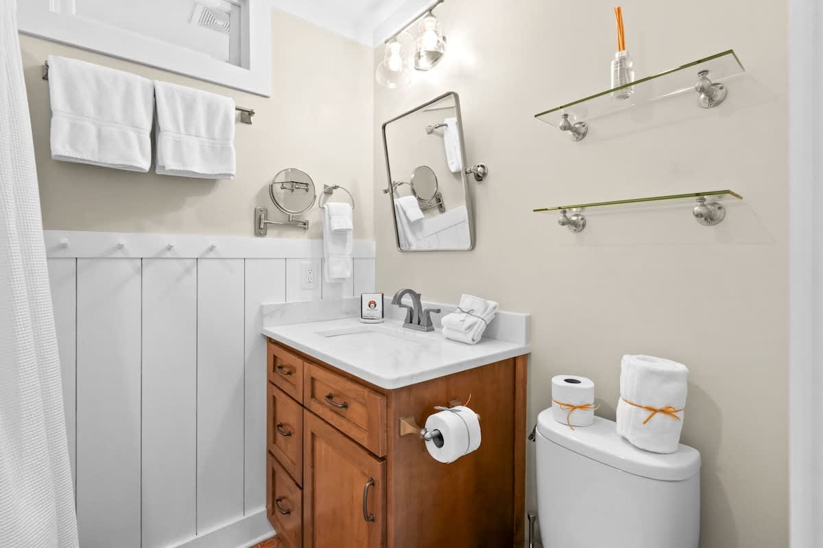 Latitude 29 Unit 22 12