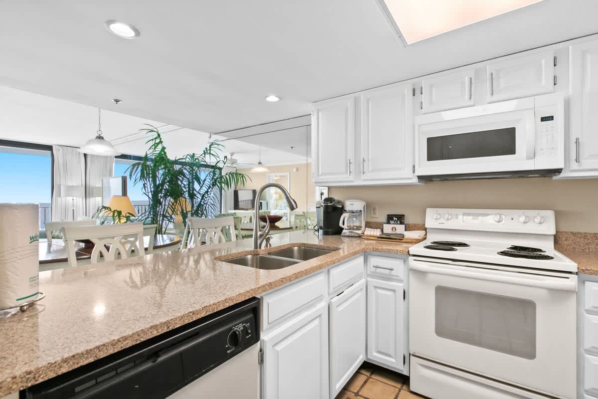 One Seagrove Place 2106 | Photo 8