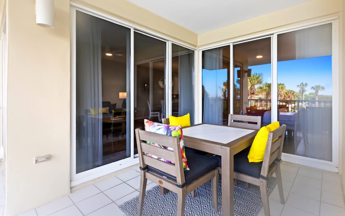 The Crescent 112 | Photo 25