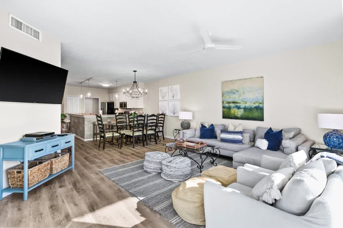 The Crescent 117 | Photo 5