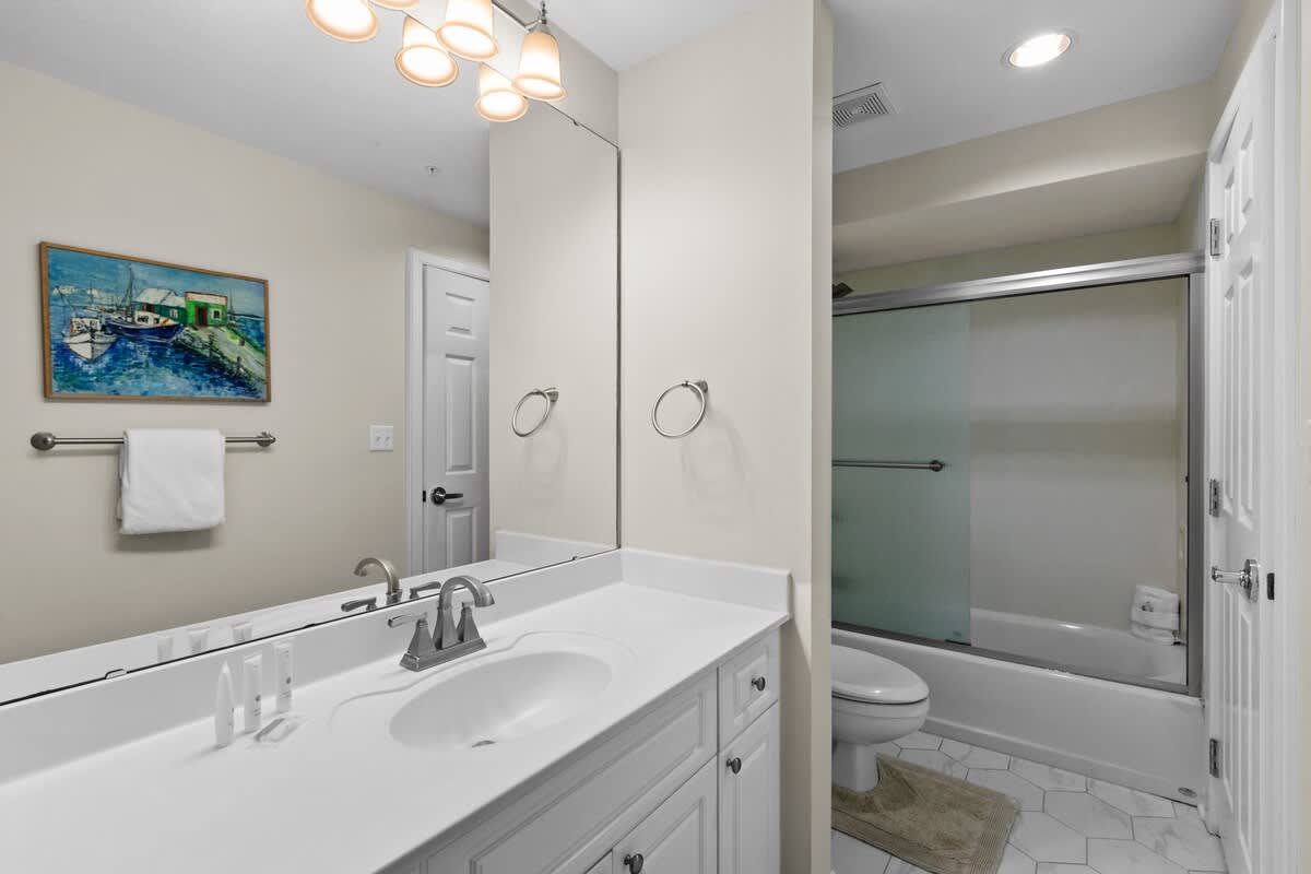 The Crescent 117 | Photo 22