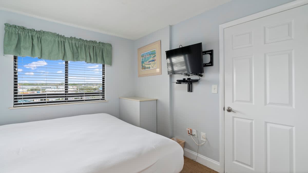 SunDestin Resort Unit 0604 | Photo 9