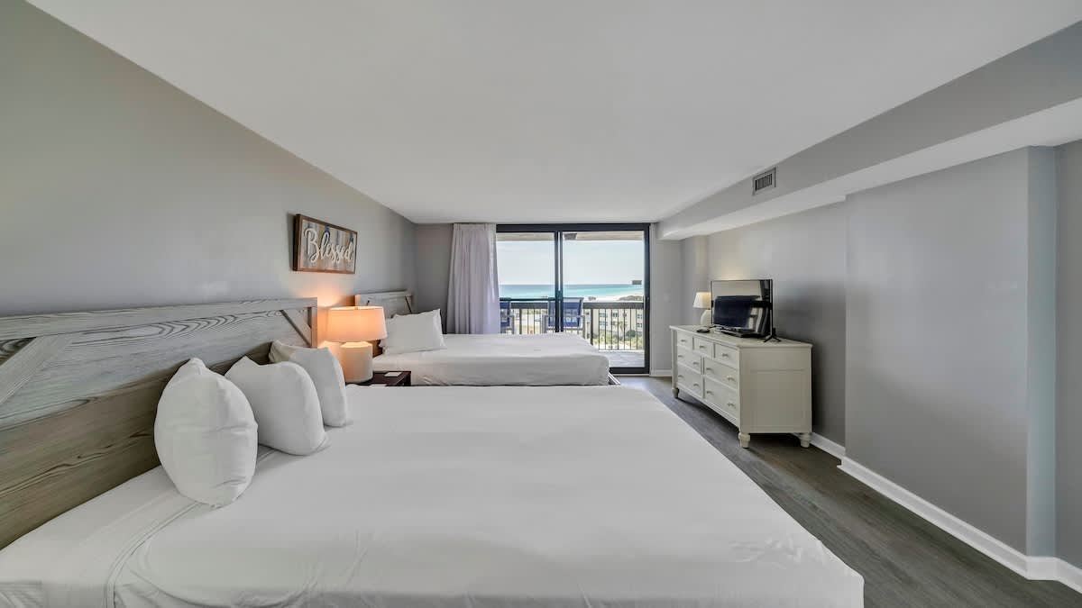 SunDestin Resort Unit 0716 | Photo 9