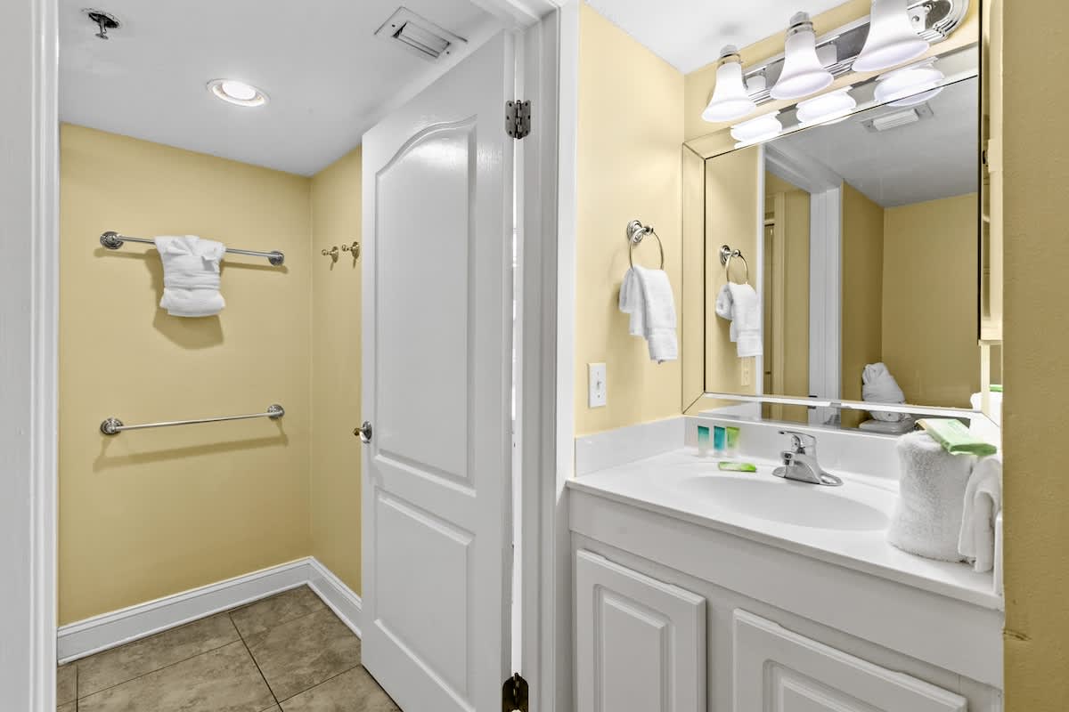 SunDestin Resort Unit 0717 | Photo 14