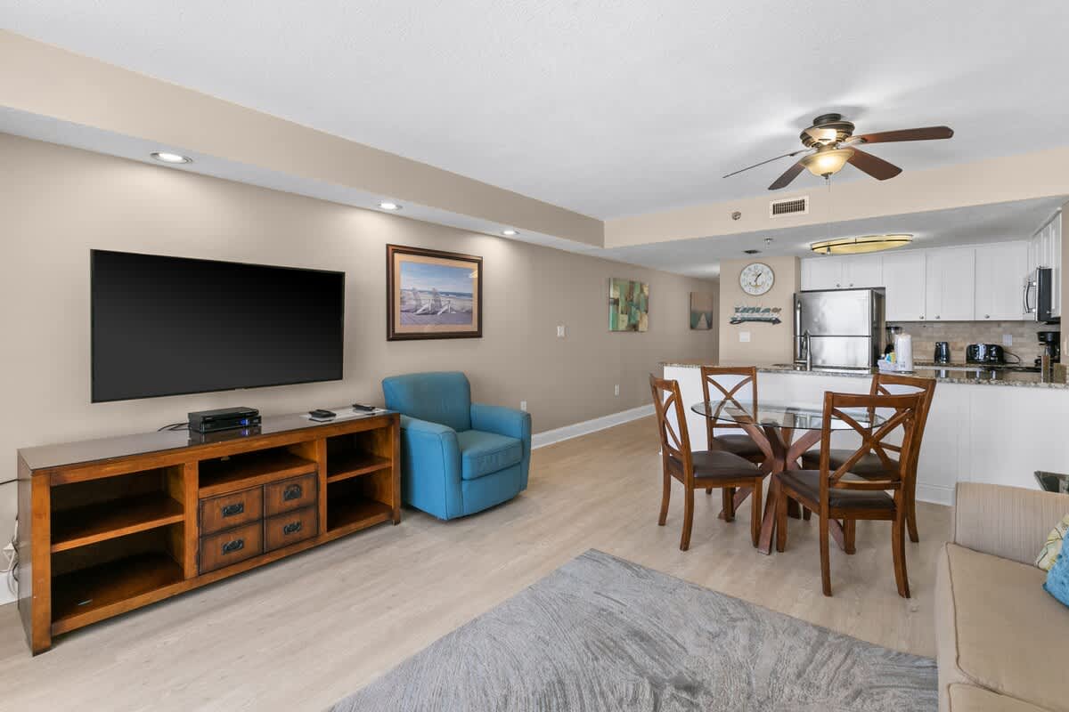 SunDestin Resort Unit 0907 | Photo 4