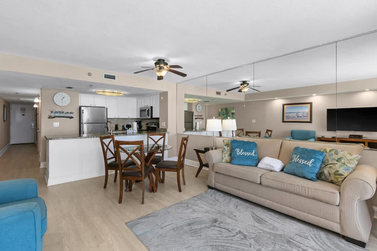 SunDestin Resort Unit 0907 | Photo 3