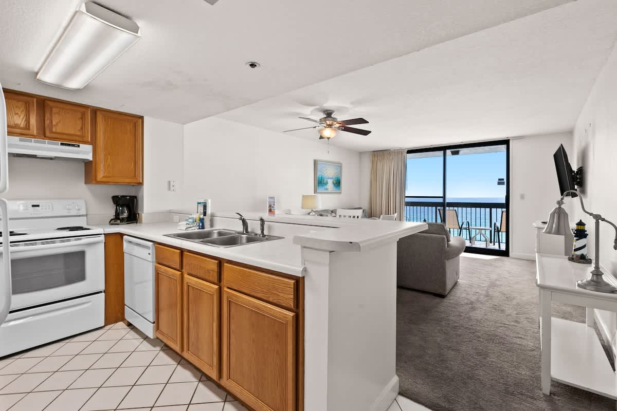 SunDestin Resort Unit 1005 | Photo 2