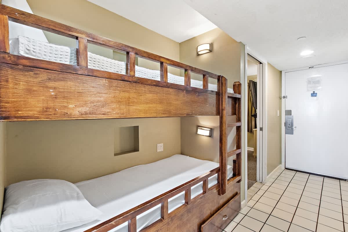 SunDestin Resort Unit 1010 16