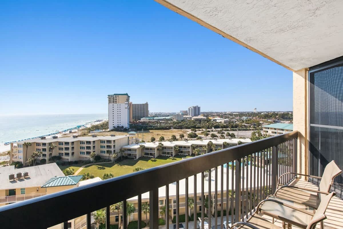 SunDestin Resort Unit 1016 17