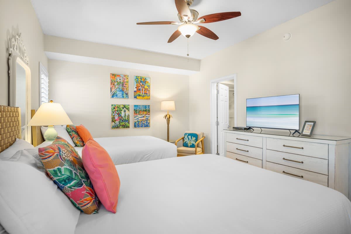 The Crescent 205 | Photo 15