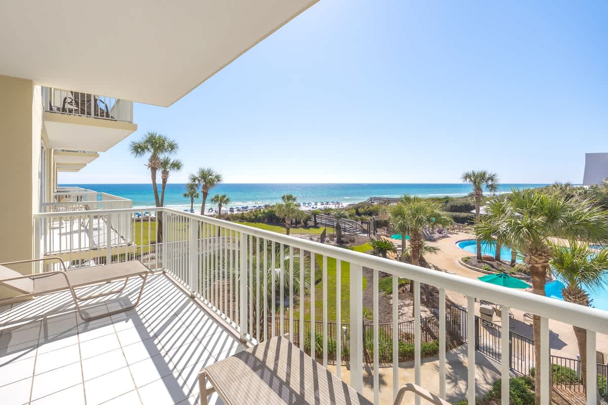 The Crescent 205 | Photo 22