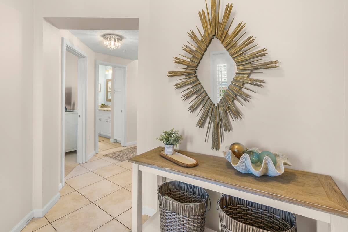 The Crescent 205 | Photo 19