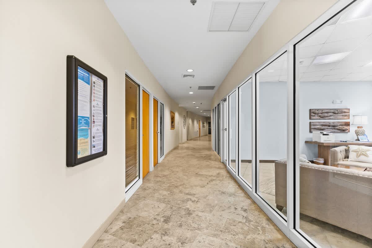 The Crescent 205 | Photo 46