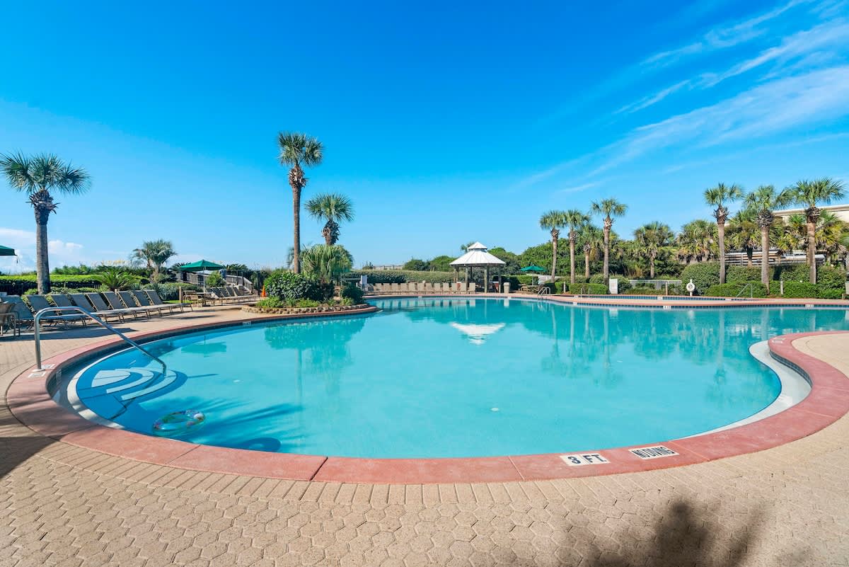 The Crescent 205 | Photo 49