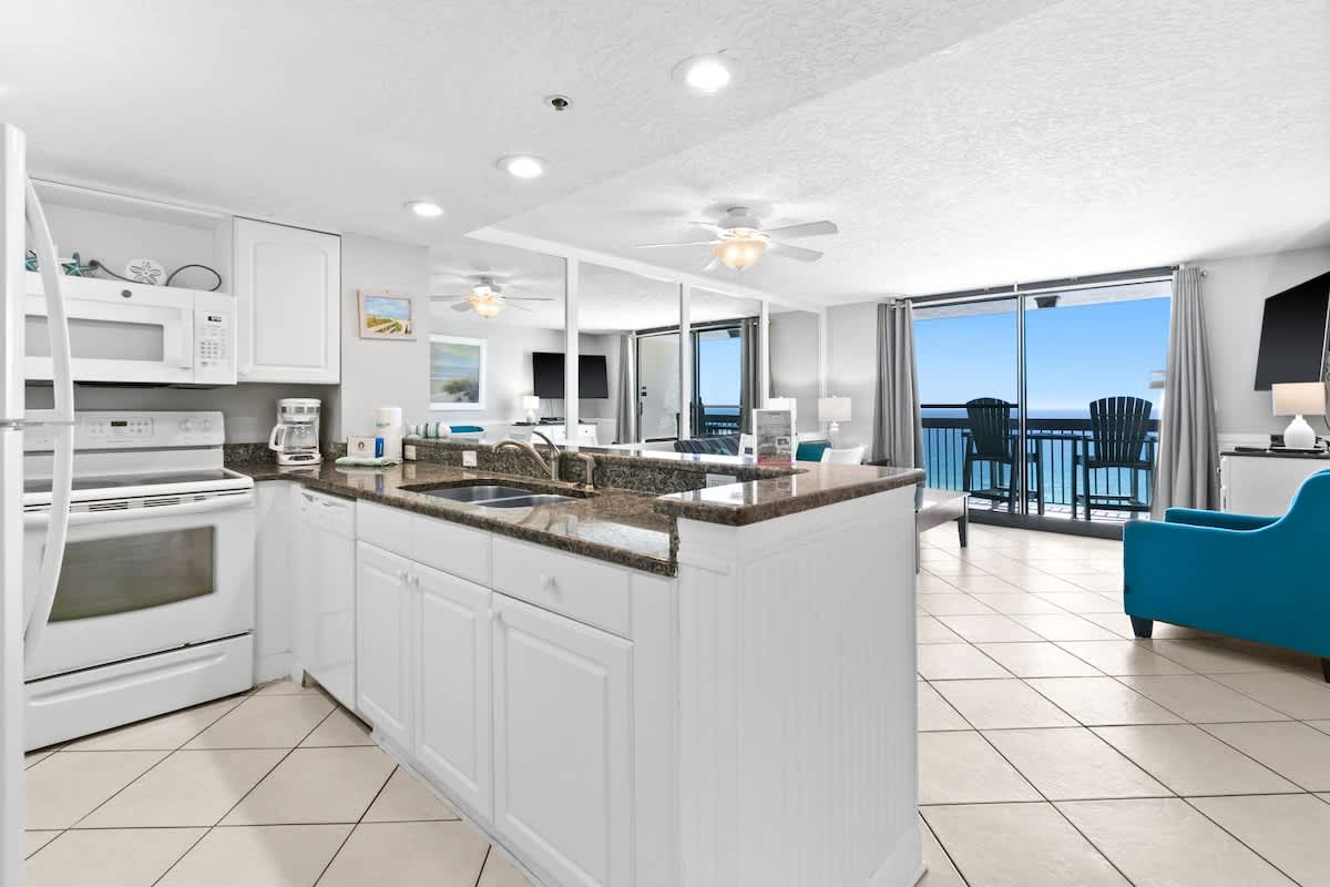 SunDestin Resort Unit 1205 2