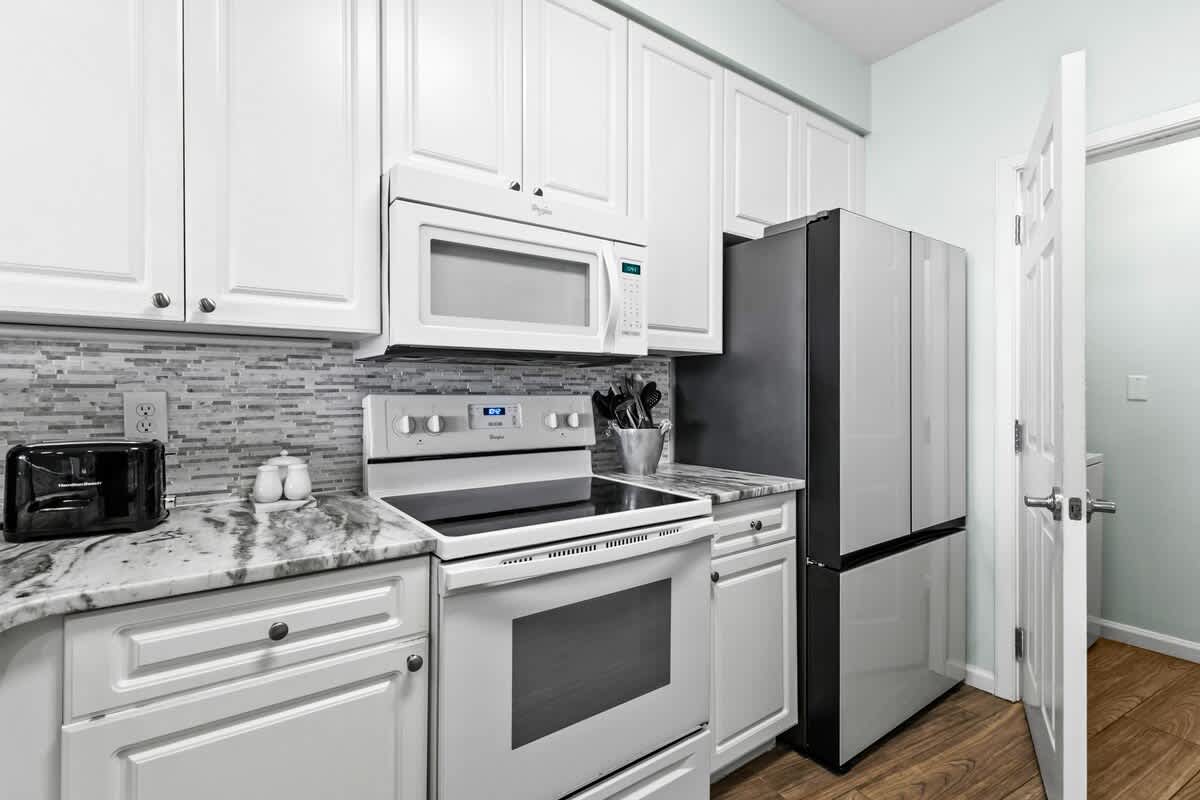 The Crescent 216 | Photo 9