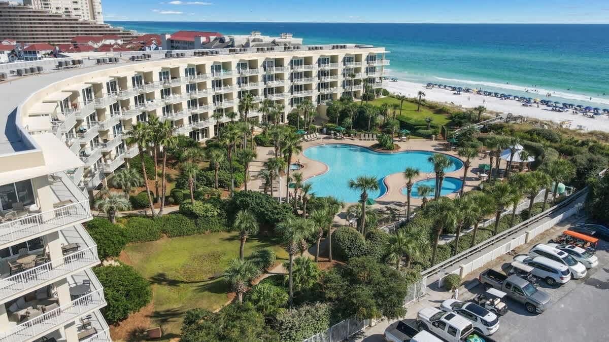 The Crescent 216 | Photo 34