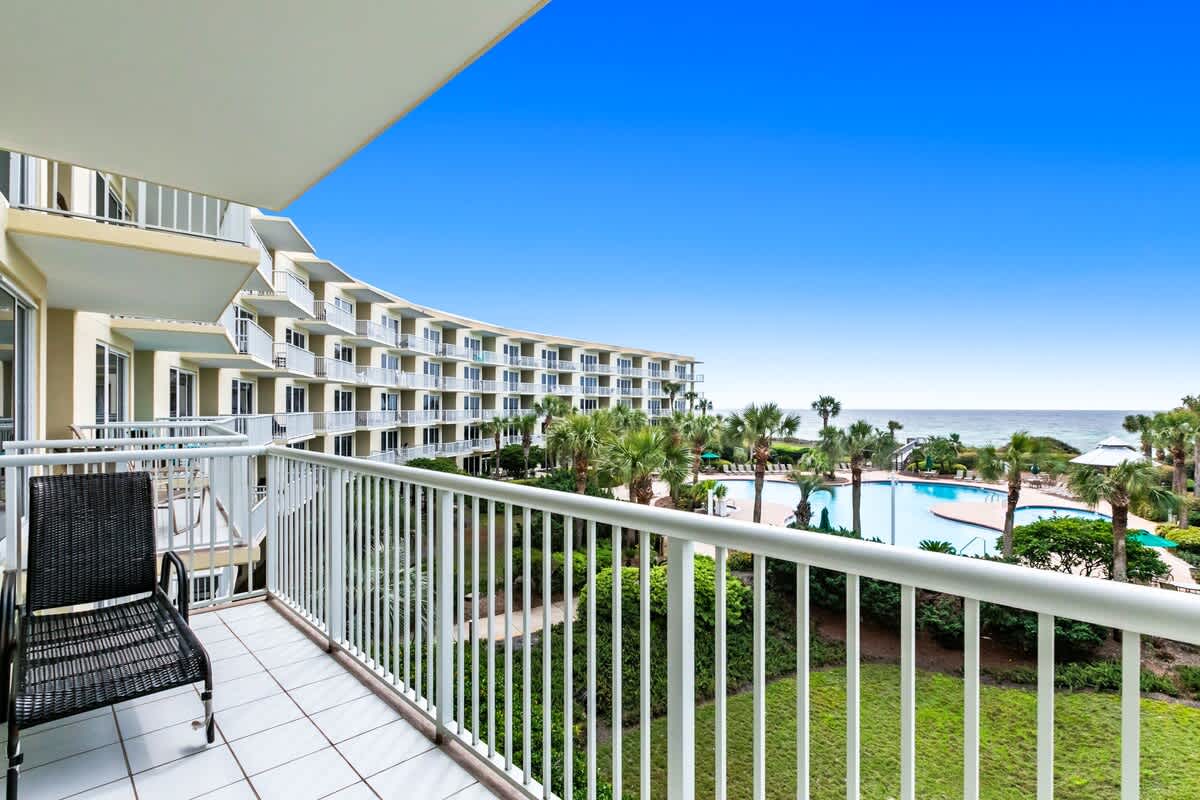 The Crescent 216 | Photo 25