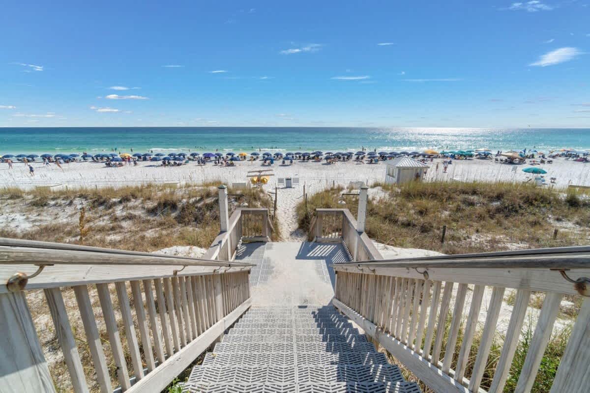 The Crescent 216 | Photo 30