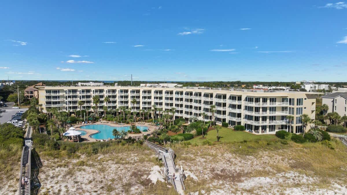 The Crescent 216 | Photo 32