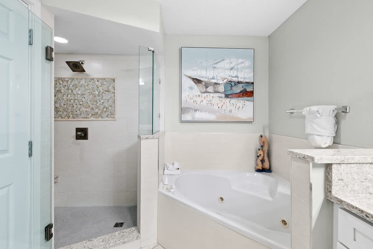 The Crescent 302 | Photo 16