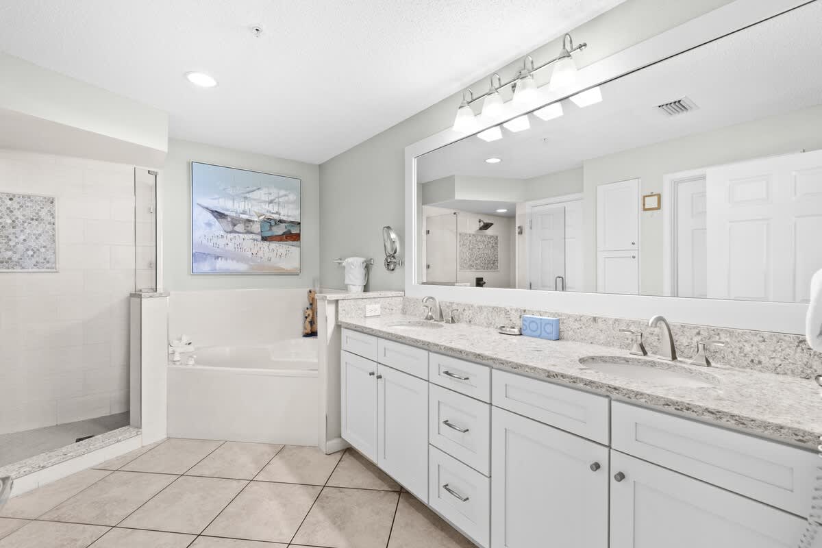 The Crescent 302 | Photo 15