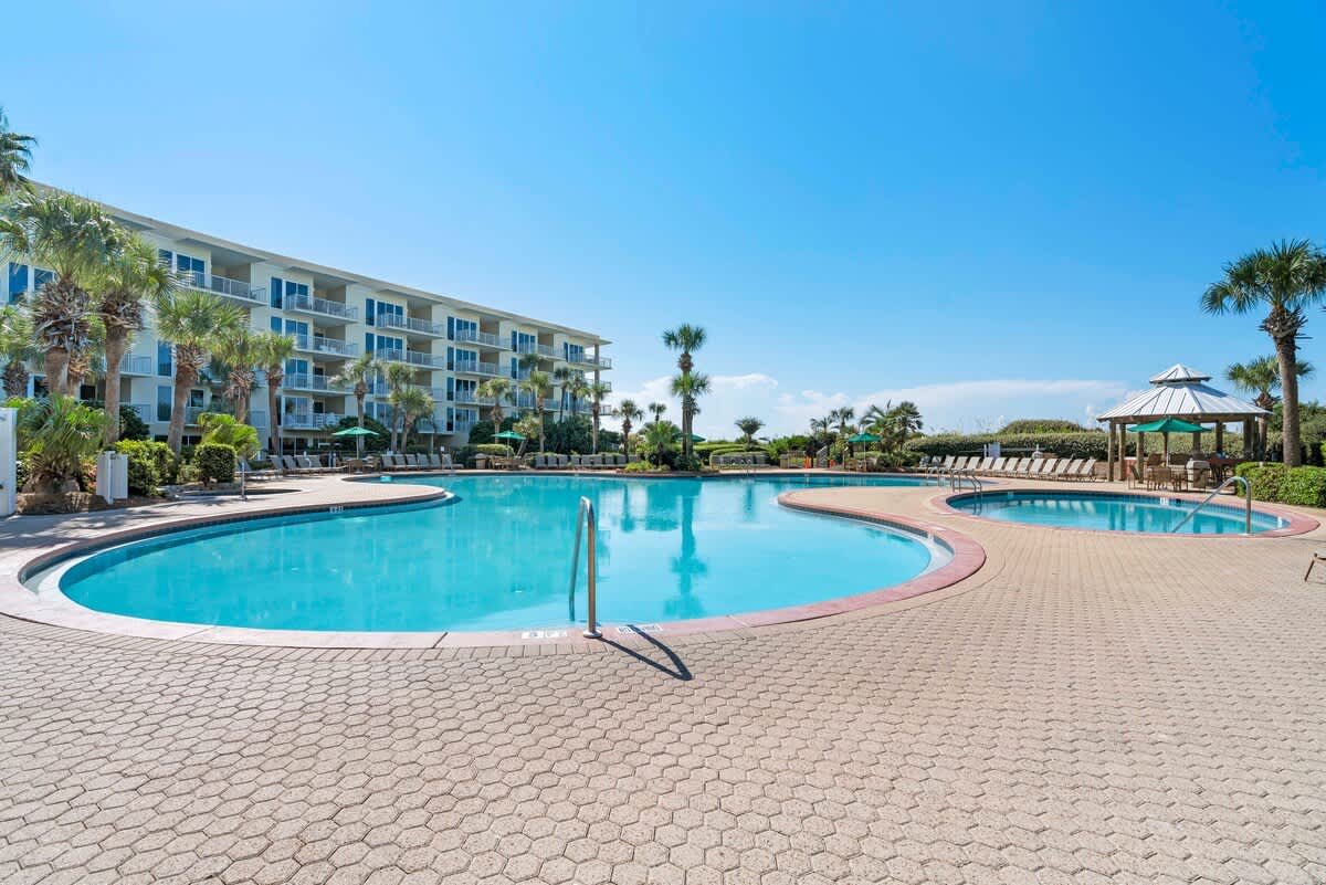 The Crescent 302 | Photo 47