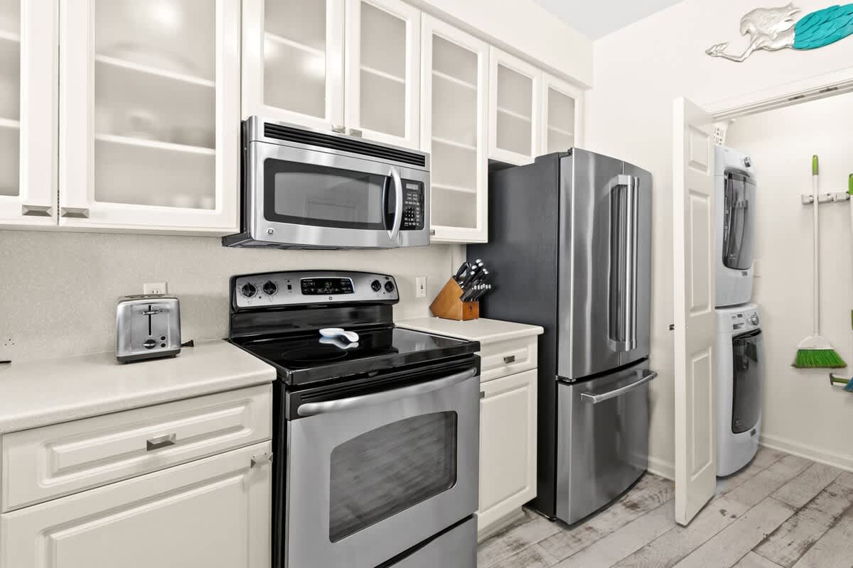 The Crescent 309 | Photo 10