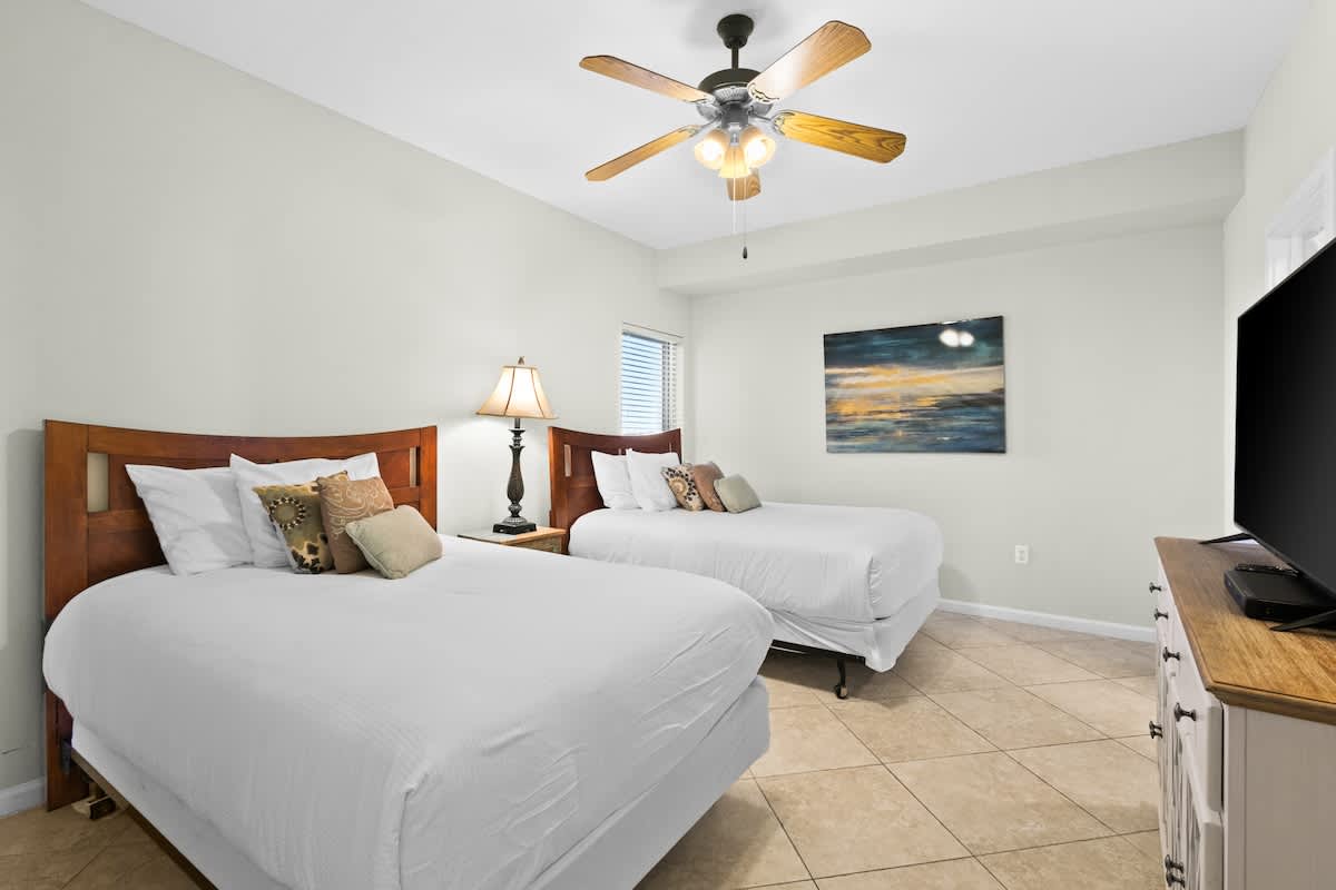 The Crescent 313 | Photo 24