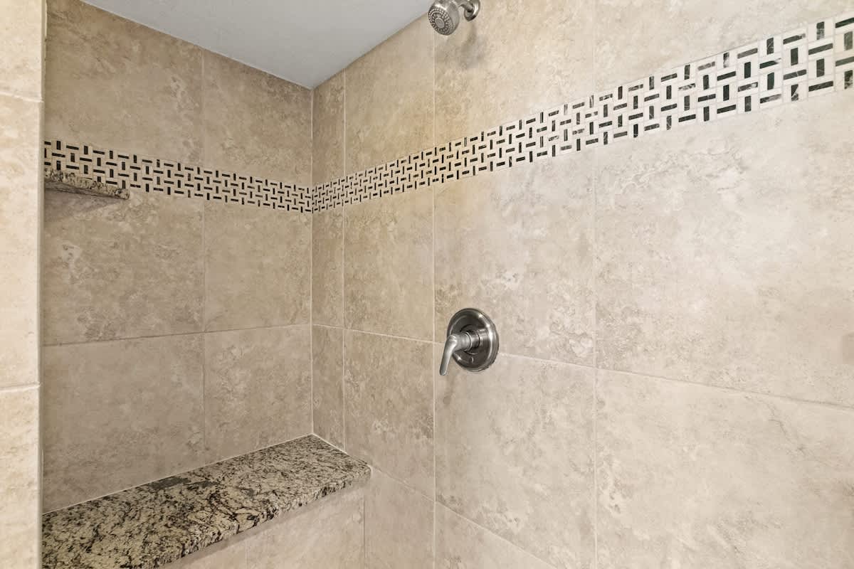 The Crescent 313 | Photo 17