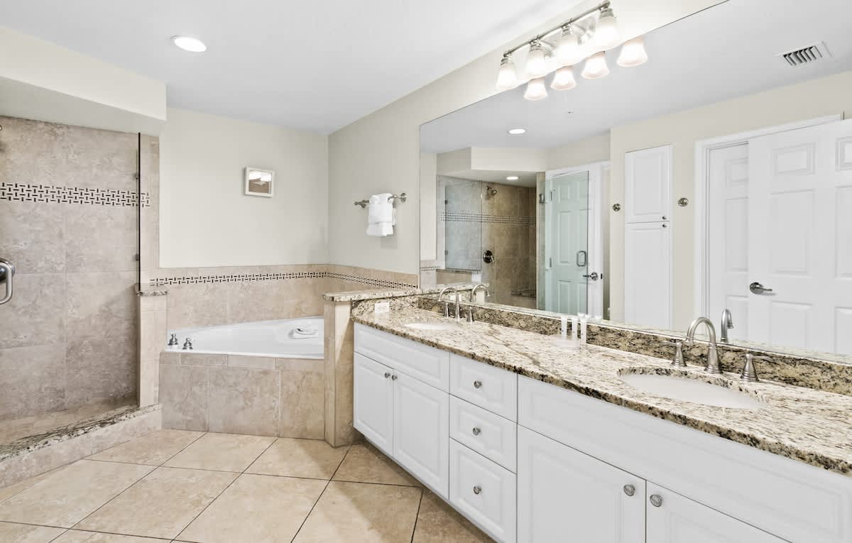 The Crescent 313 | Photo 15