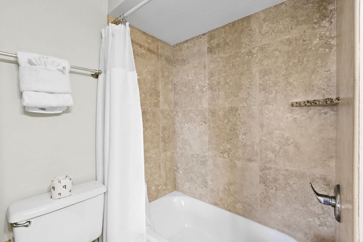 The Crescent 313 | Photo 23