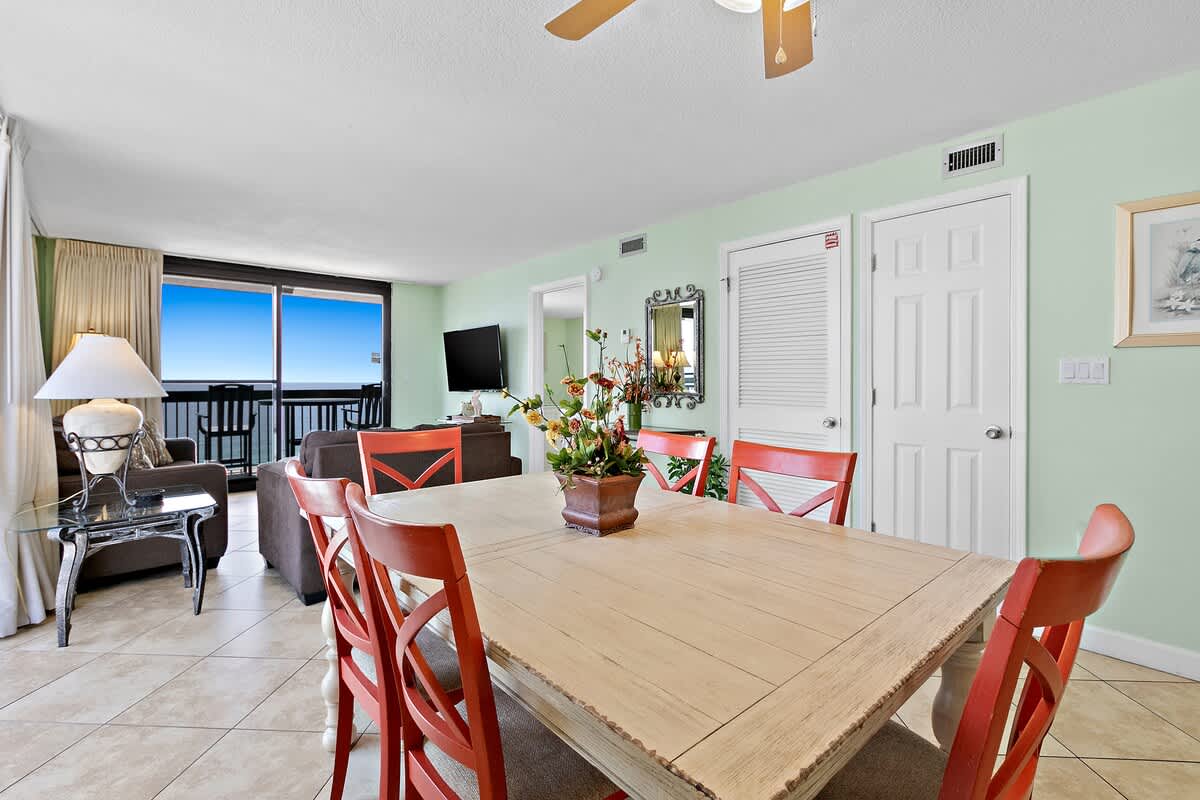 SunDestin Resort Unit 1401 2