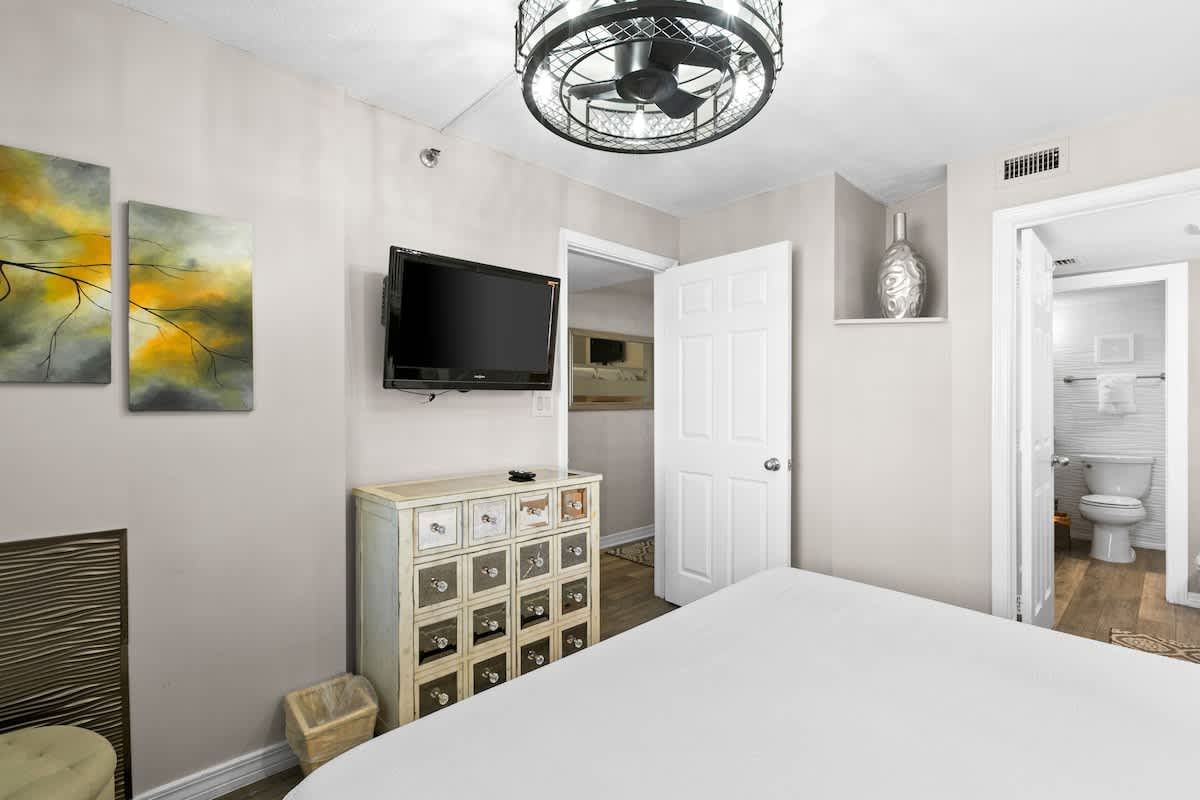 SunDestin Resort Unit 1402 | Photo 14