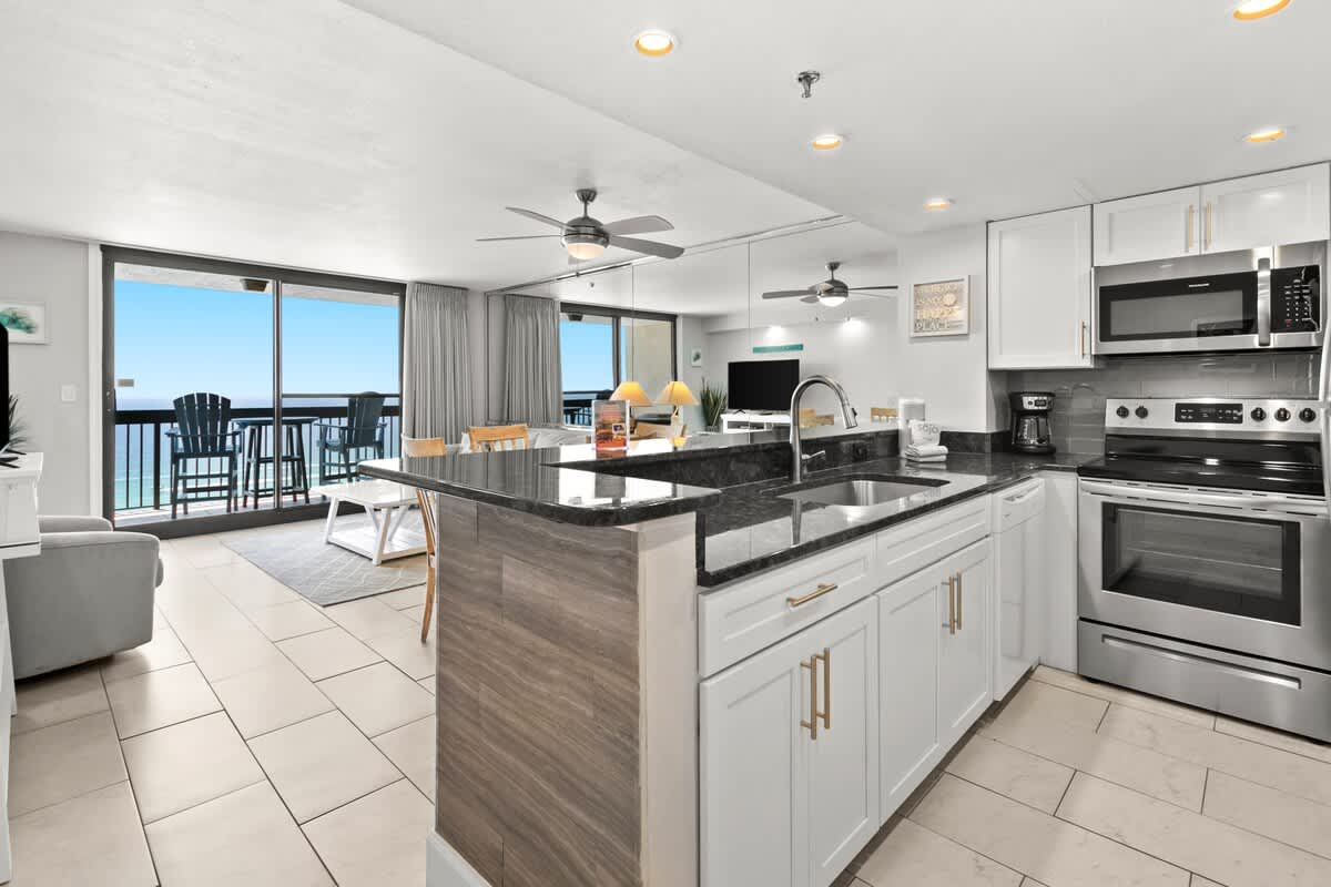 SunDestin Resort Unit 1602 | Photo 2