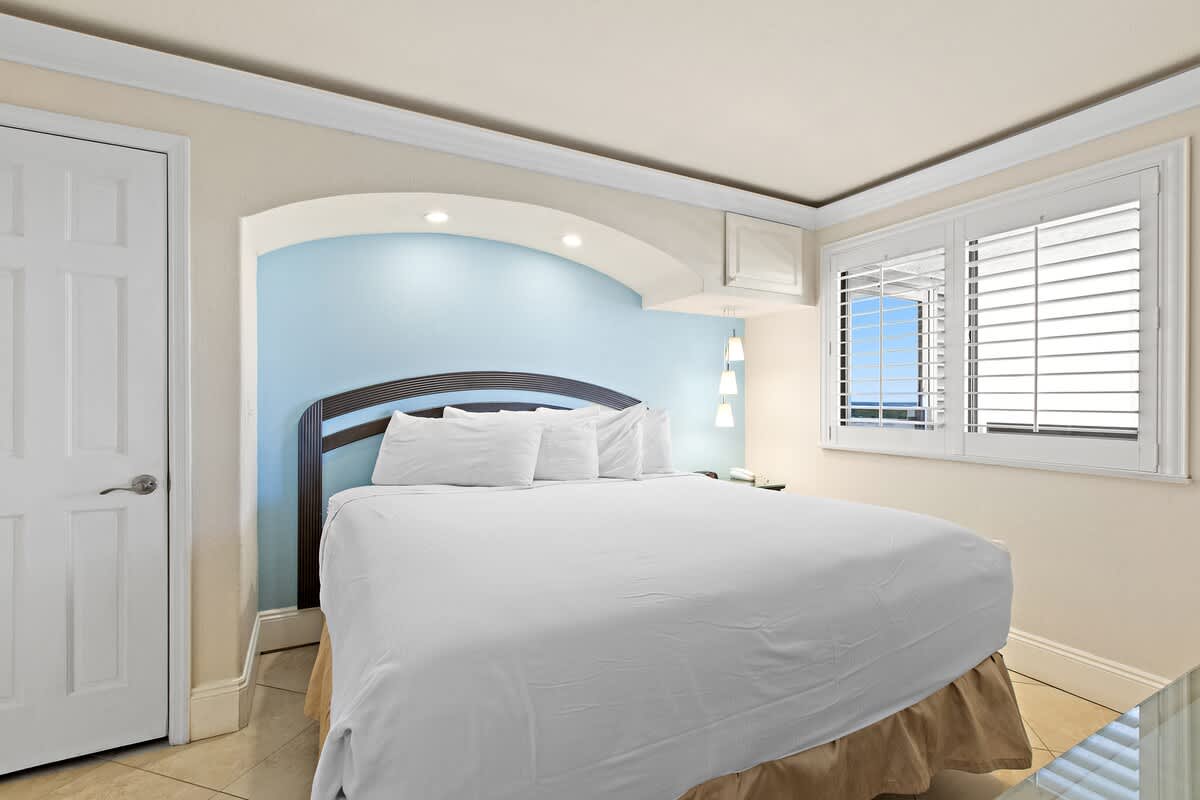 SunDestin Resort Unit 1608 | Photo 3