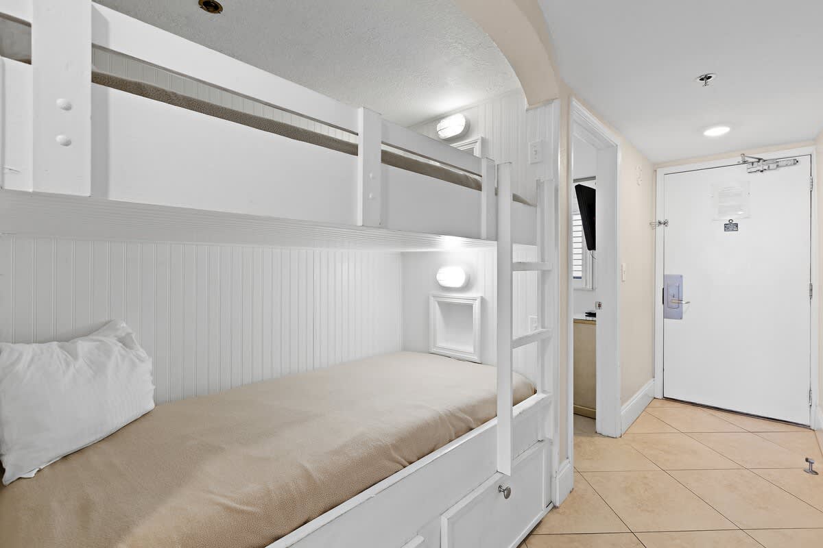 SunDestin Resort Unit 1608 | Photo 5