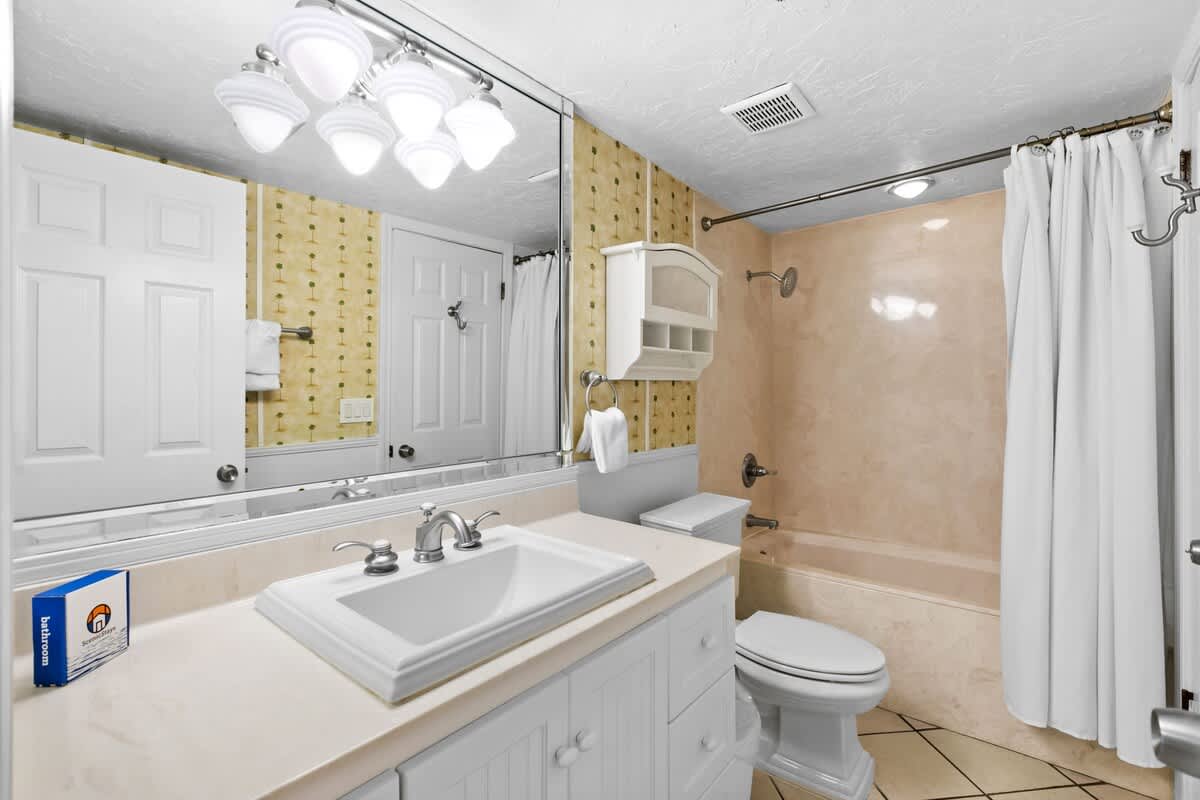 SunDestin Resort Unit 1706 15