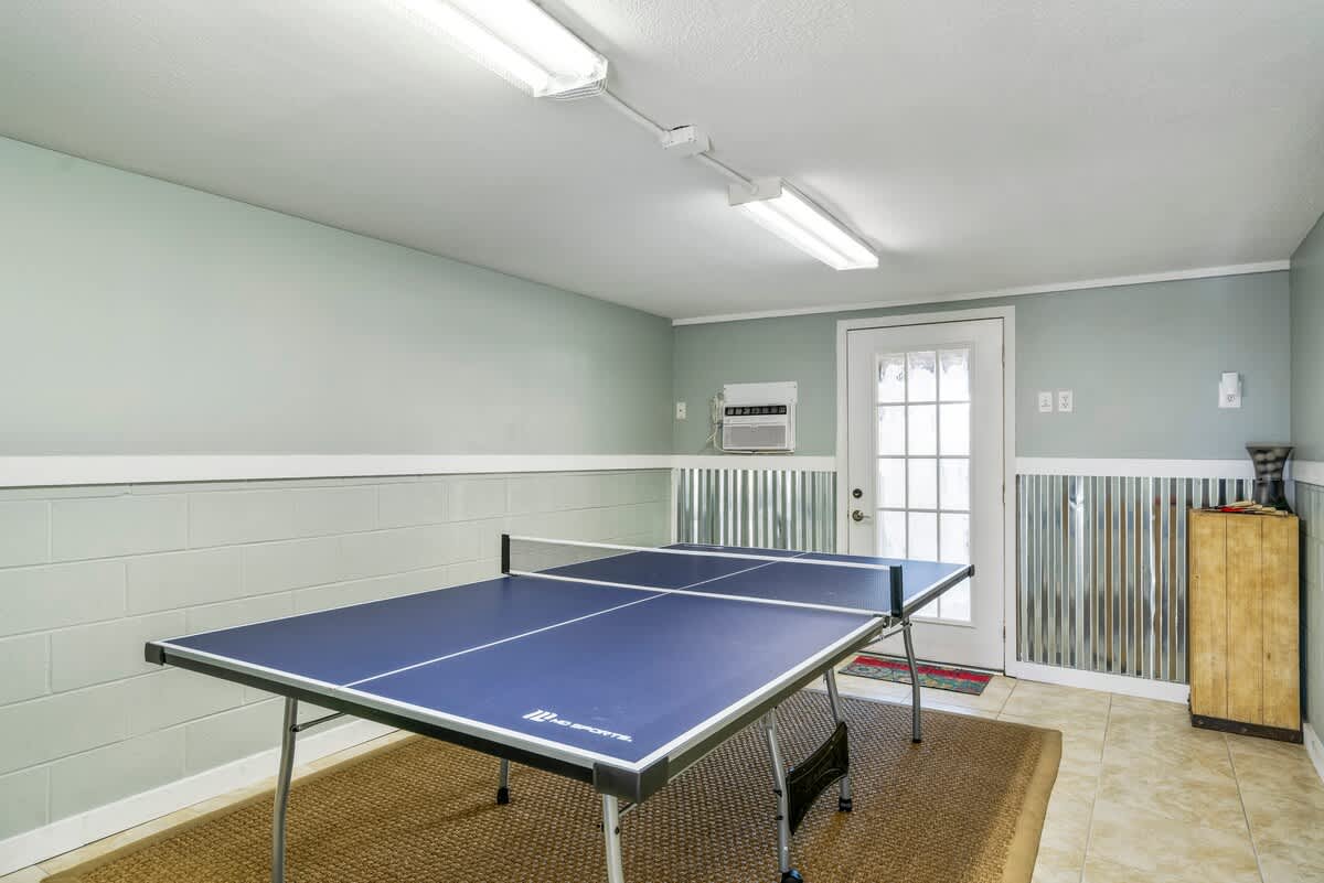 Sunkissed Oasis | Photo 39