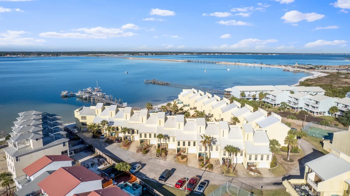 Sunkissed Oasis | Photo 47