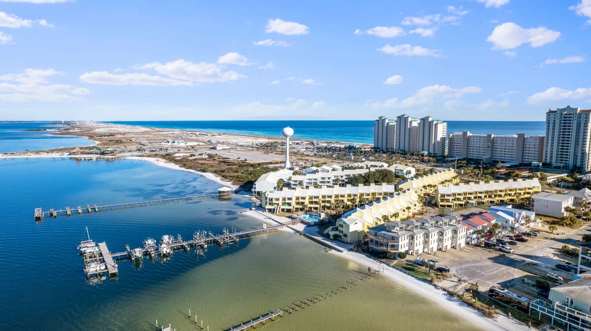 Sunkissed Oasis | Photo 55