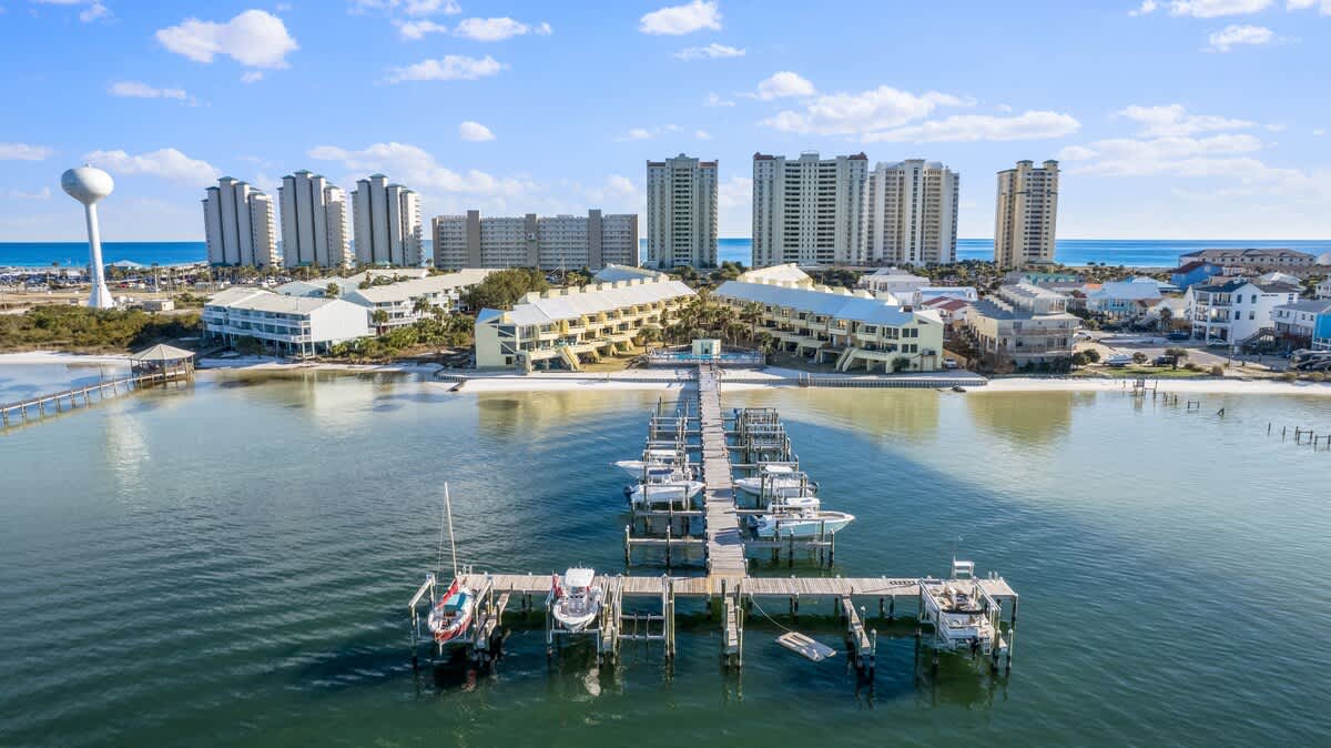 Sunkissed Oasis | Photo 50