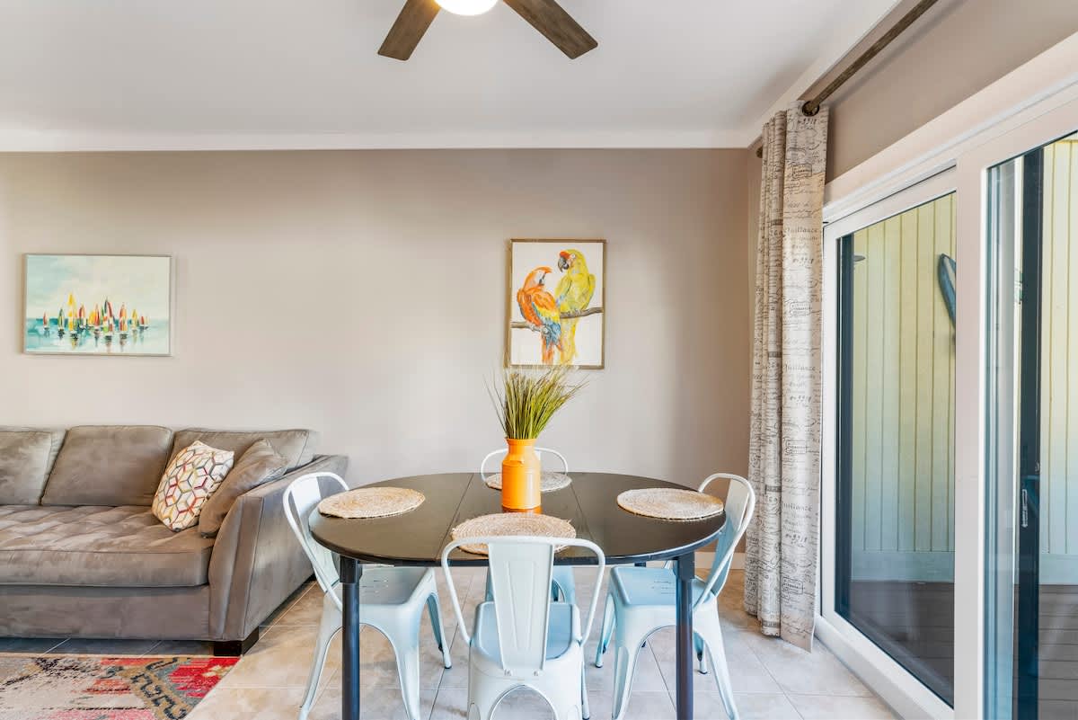 Sunkissed Oasis | Photo 3