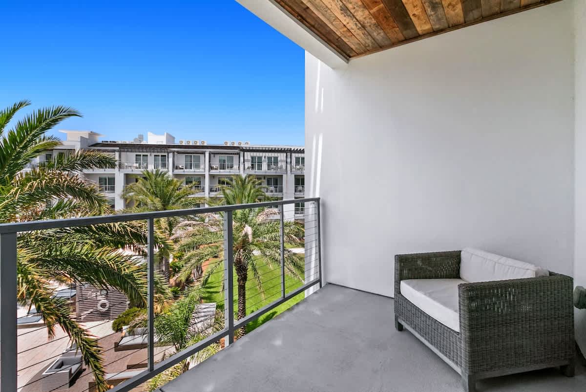 The Pointe 333 | Photo 20