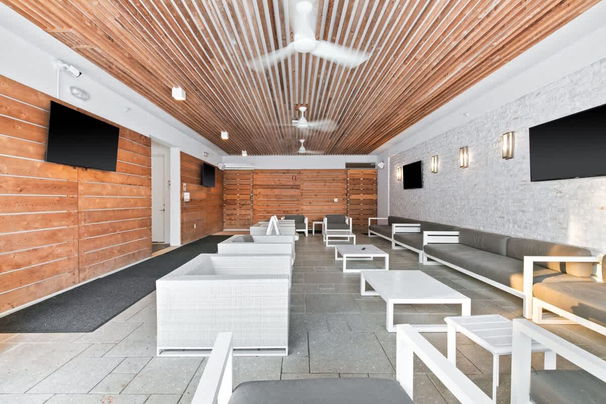 The Pointe 333 | Photo 45