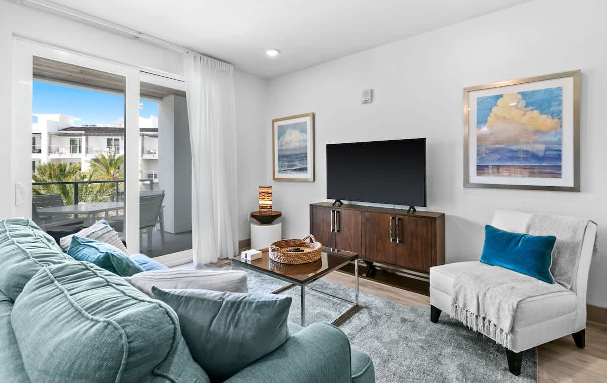 The Pointe 333 | Photo 2