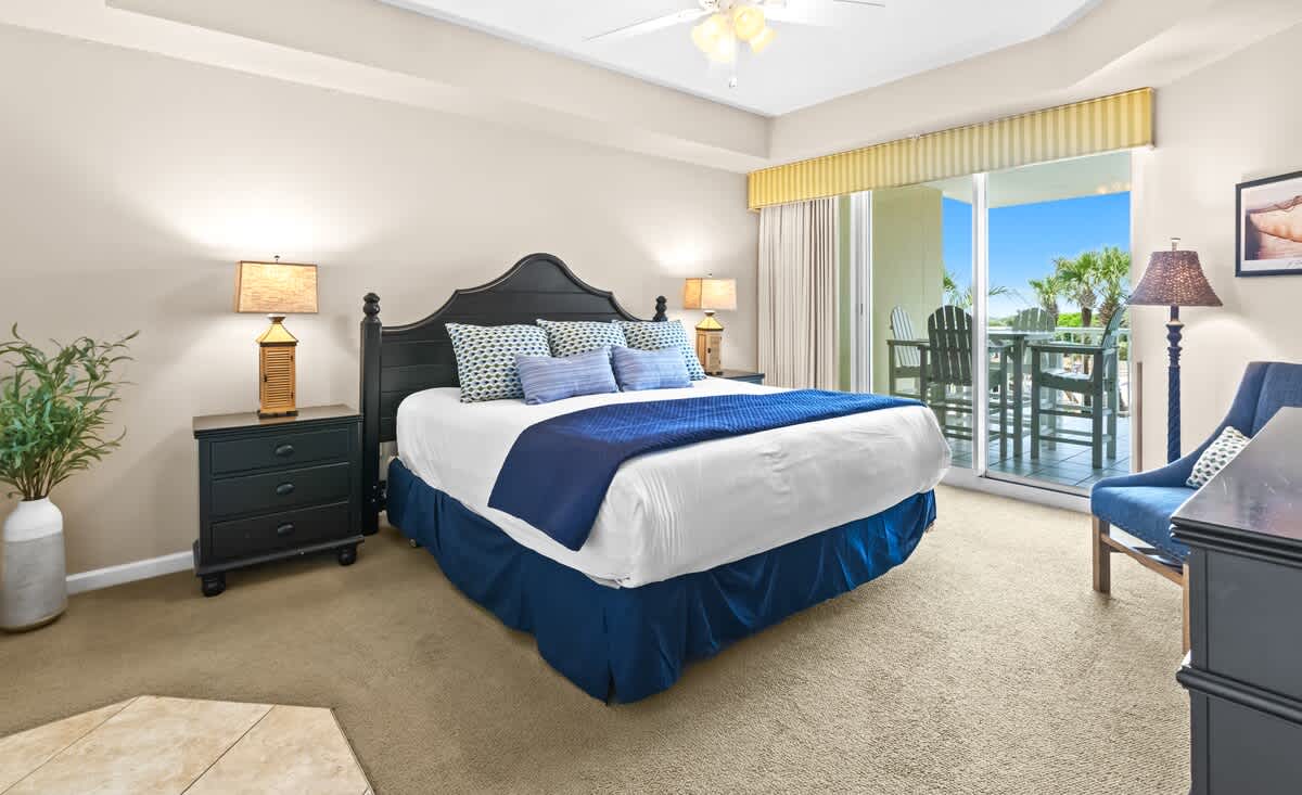 The Crescent 105 | Photo 11