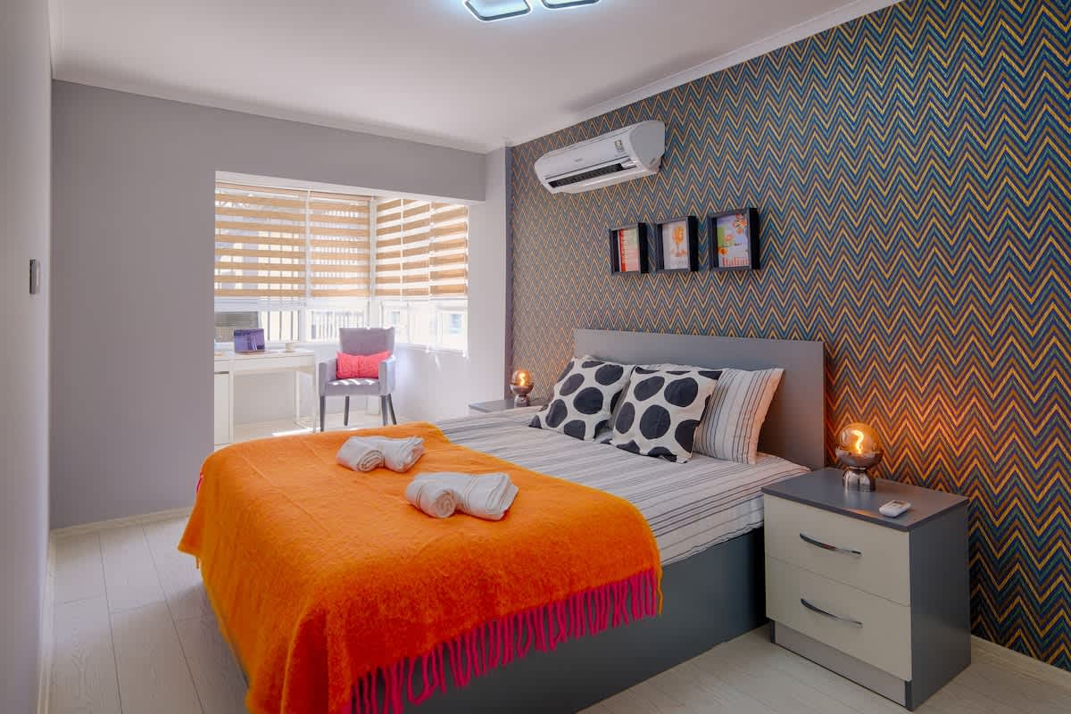 Big Cozy Apt Close to Kaleici, Old Town, Sea Shops
