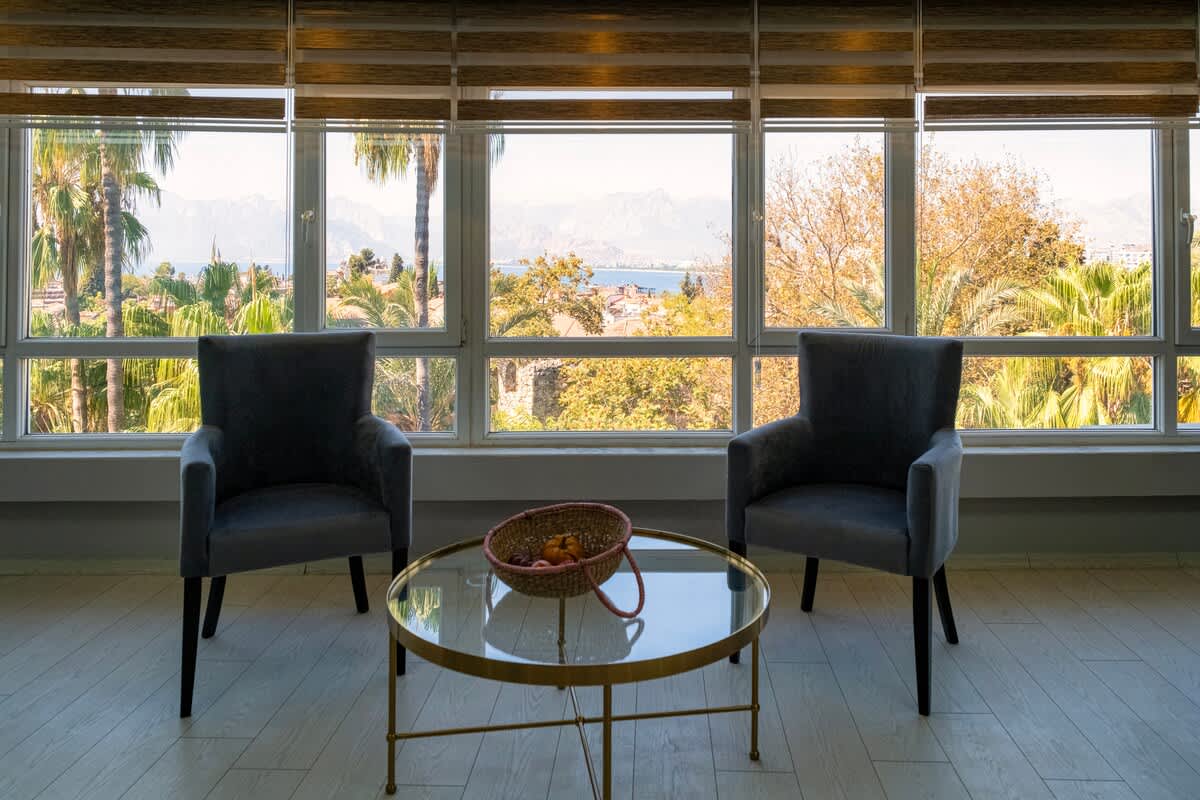 Central Flat in Kaleici with Sea View, Near Beach image 3